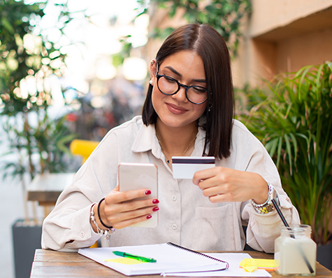 Global E-Commerce in 2020: Redefining the Retail Experience as Shopping Patterns Change